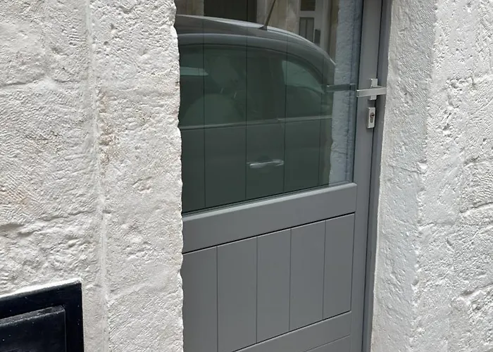 Bianca 度假居 奥斯图尼